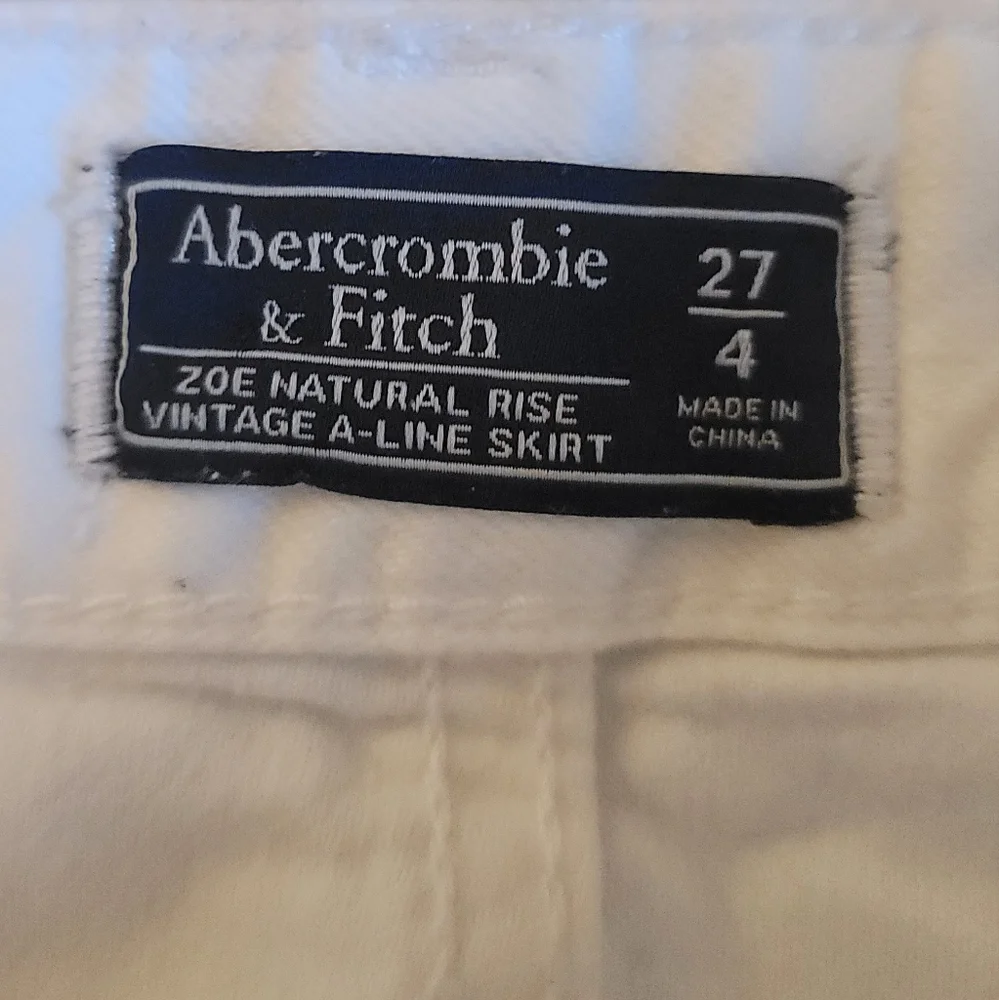 Abercrombie & Fitch White Distressed Zoe Natural Rise Vintage A-Line Skirt 4 - Picture 2 of 9